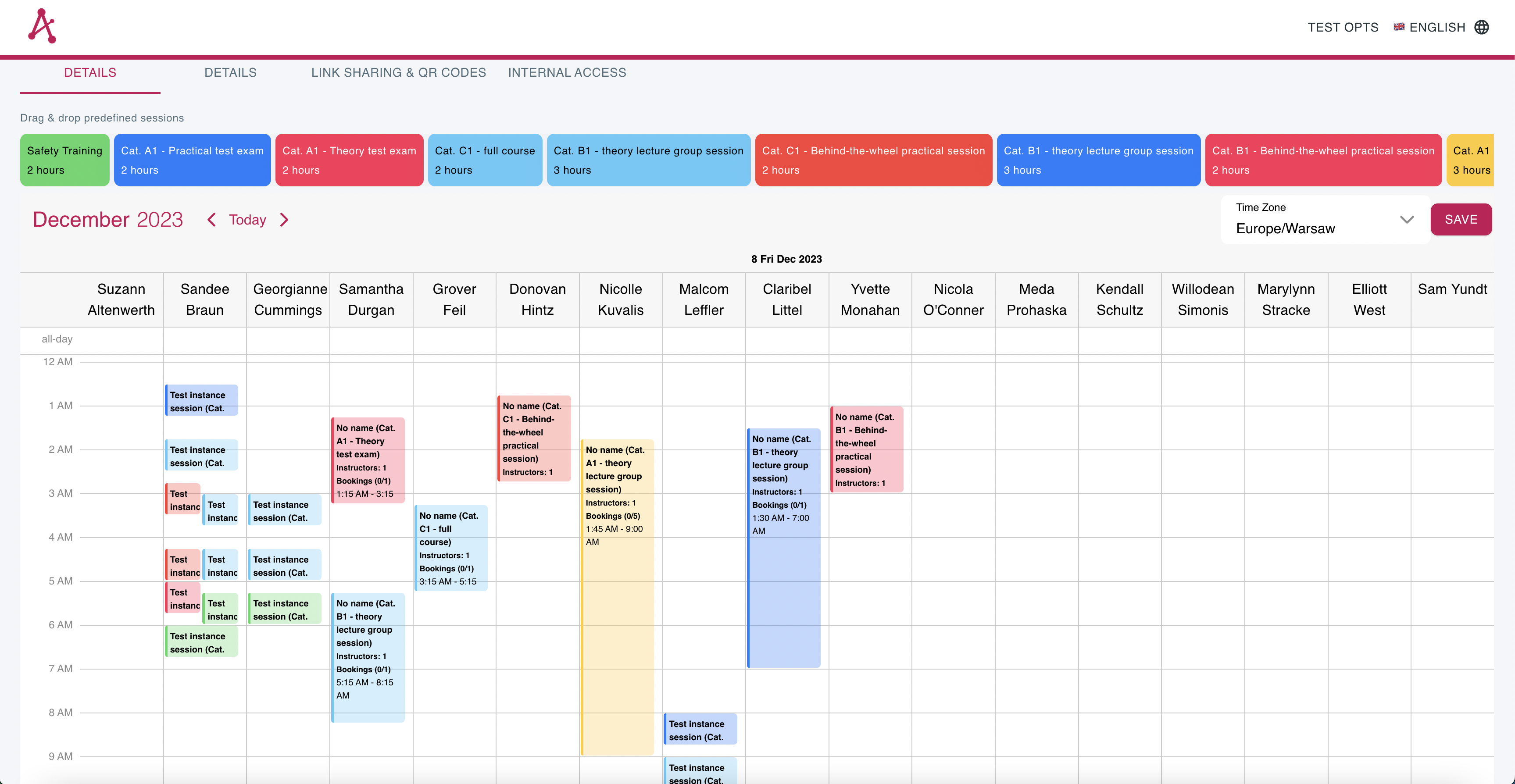 Advanced calendar webpage with multiple users and event blocks and predefined drag and drop preset elements